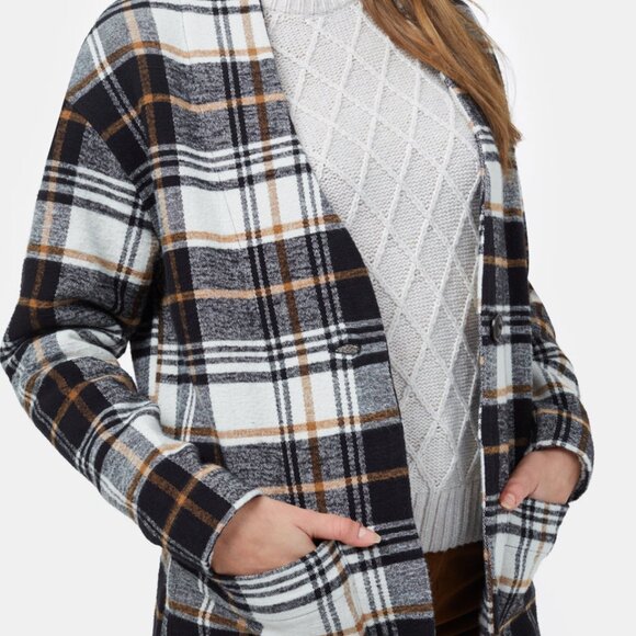 tentree Women's Flannel Cocoon Cardigan - Picture 2 of 5